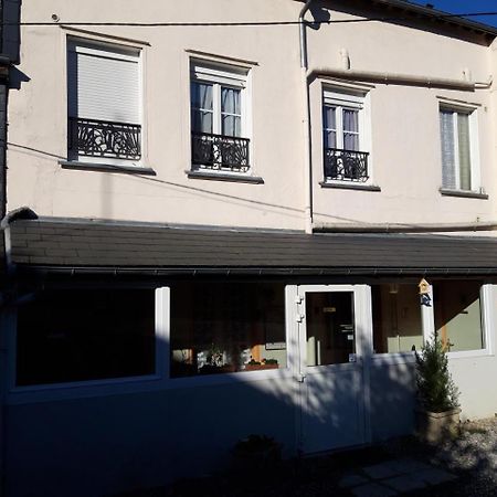 Hotel Le gibergeon Signy-lʼAbbaye Exterior foto